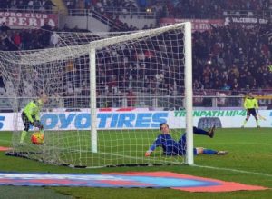 torino-roma-szczesny-gol-466x340